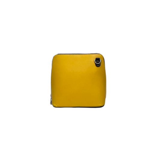 BackPack Chic: Kompakte Echtleder Handtasche für zeitlose Eleganz