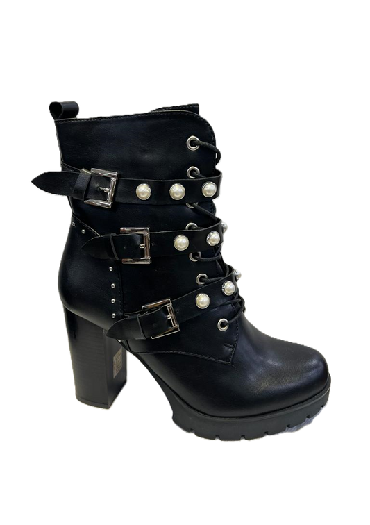 Stylishe Schuhmode entdecken: BackPack Footwear - Trendige Schuhe für jeden Anlass