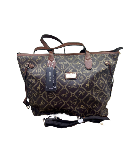 Backpack Elegance: Zeitlose Kunstledertaschen für Stilbewusste