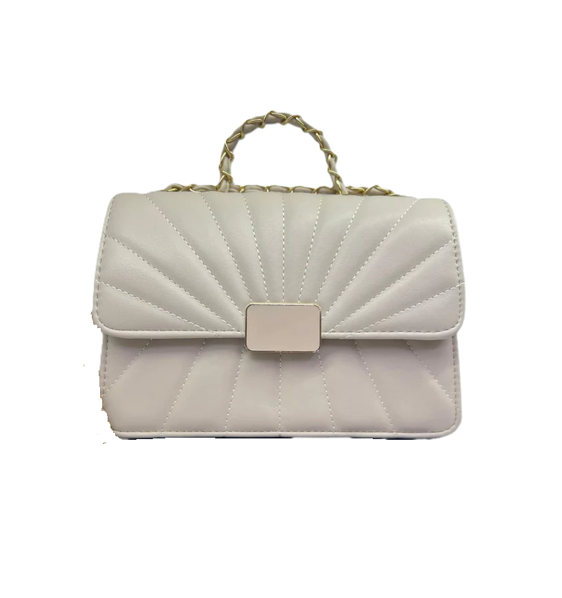 Backpack Elegance: Zeitlose Kunstledertaschen für Stilbewusste