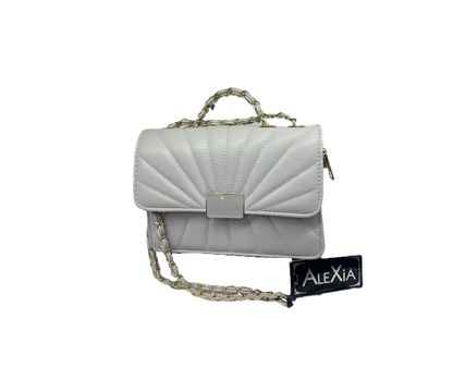 Backpack Elegance: Zeitlose Kunstledertaschen für Stilbewusste