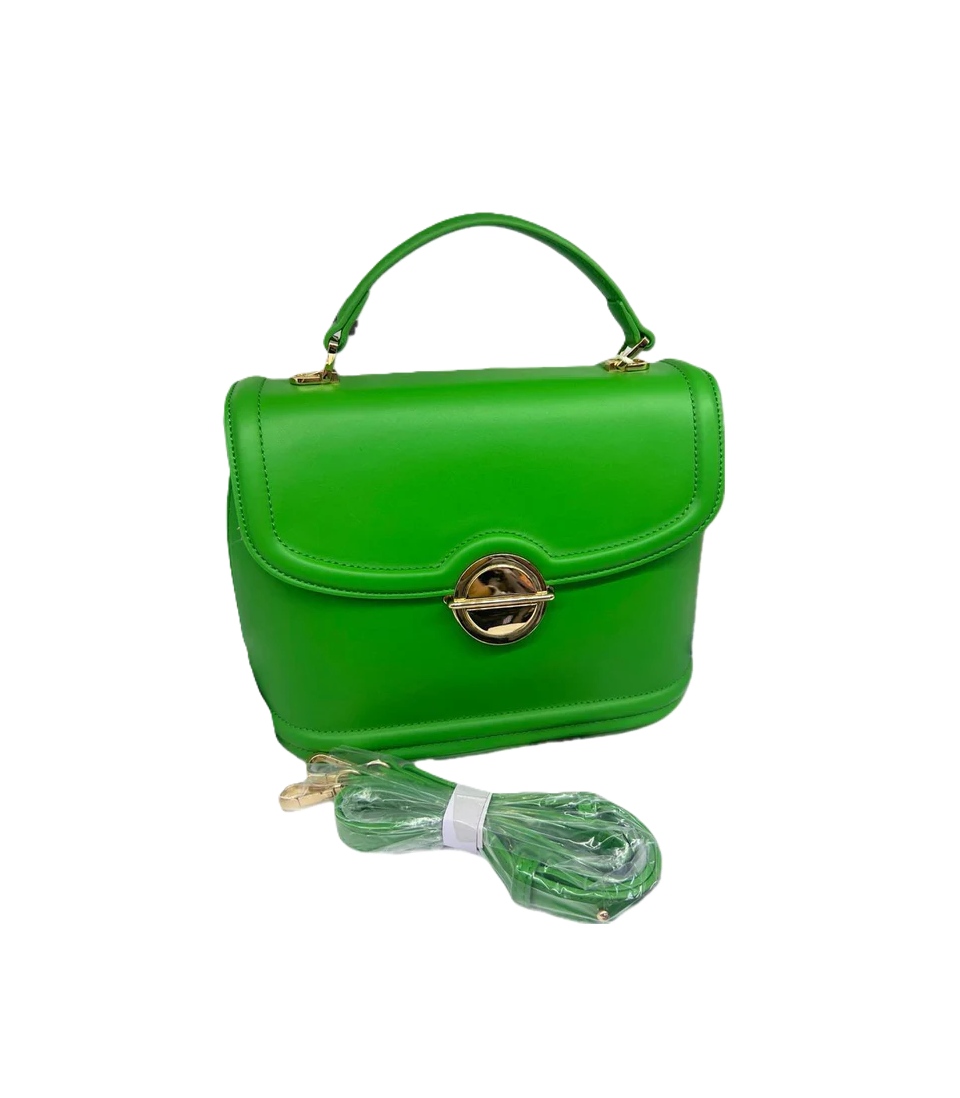 Backpack Elegance: Zeitlose Kunstledertaschen für Stilbewusste